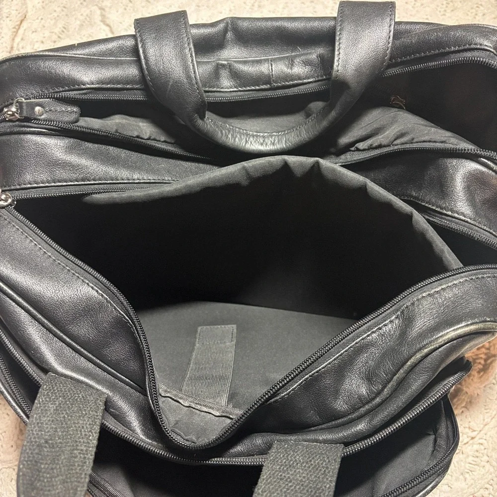 $499 Charles Tyrwhitt Grain Leather Messenger‎ Black Bag Solid Adjustable Strap